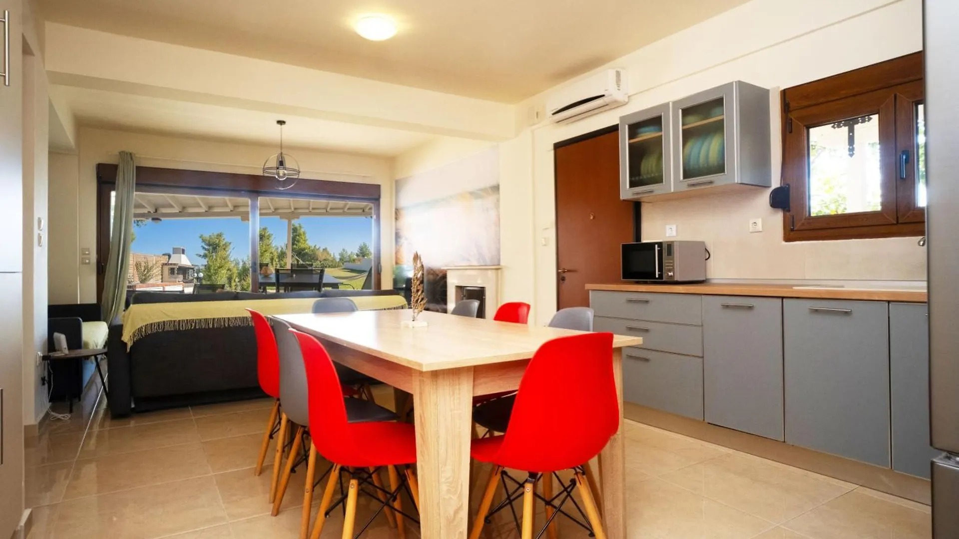 Holiday home Petra Villa Afytos